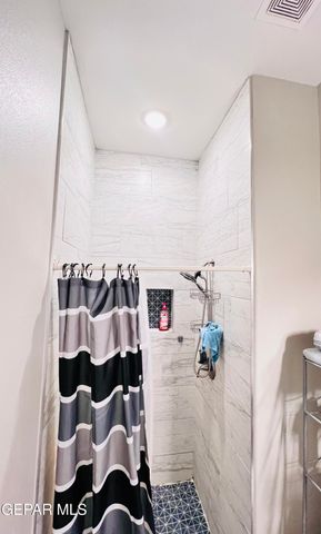 957 CROOKED RIVER Drive, El Paso, TX 79932