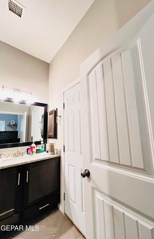 957 CROOKED RIVER Drive, El Paso, TX 79932