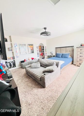 957 CROOKED RIVER Drive, El Paso, TX 79932