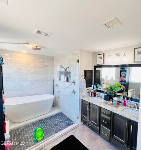 957 CROOKED RIVER Drive, El Paso, TX 79932