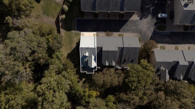 10819 Crown Colony DR 40, Austin, TX 78747