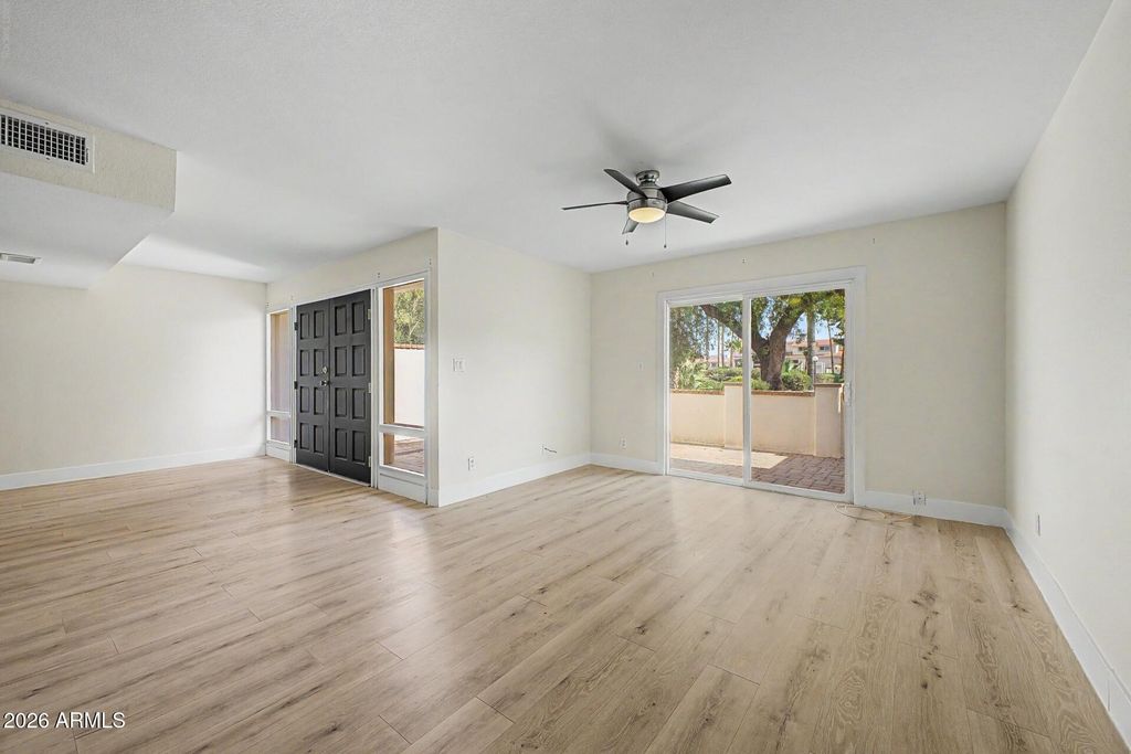7921 E SAN MIGUEL Avenue 1, Scottsdale, AZ 85250 — photo 5