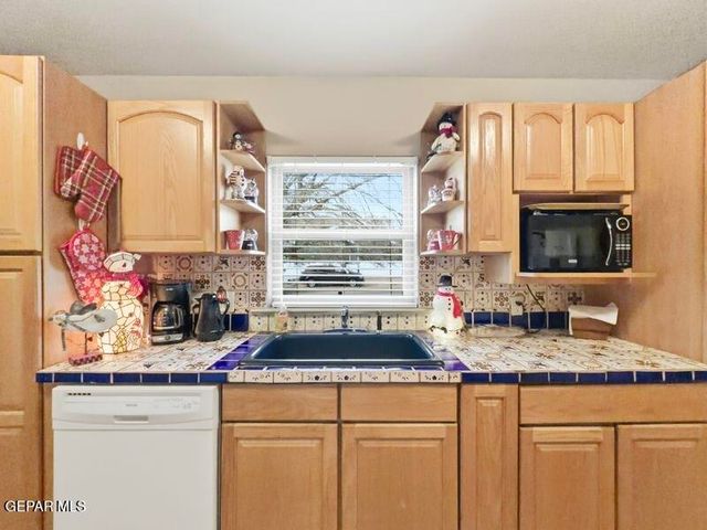 3500 MCKINLEY Avenue, El Paso, TX 79930