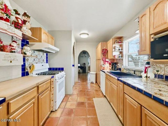 3500 MCKINLEY Avenue, El Paso, TX 79930