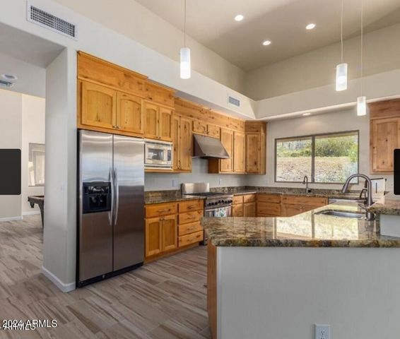 2715 W CHEYENNE Drive, Laveen, AZ 85339