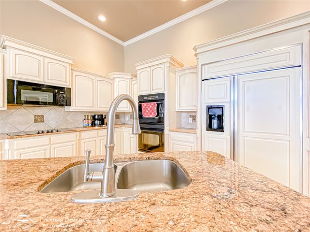 1207 Saddle Lakes Drive, Abilene, TX 79602