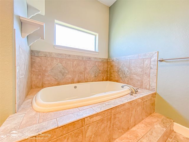 1207 Saddle Lakes Drive, Abilene, TX 79602