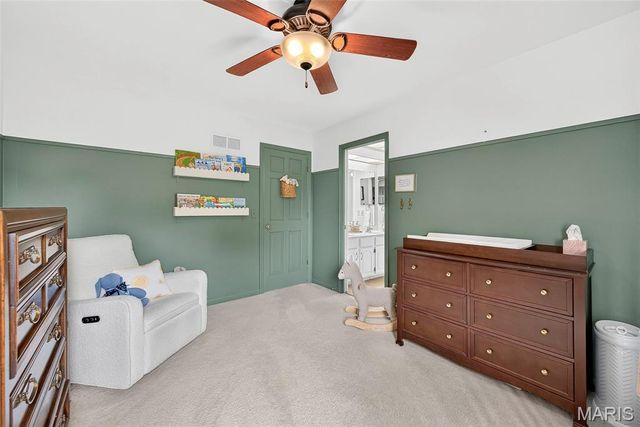 16801 Kehrsdale Drive, Chesterfield, MO 63005