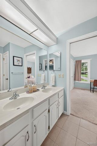 16801 Kehrsdale Drive, Chesterfield, MO 63005