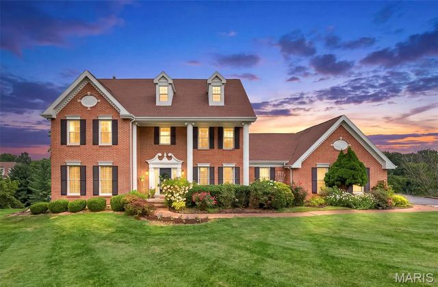 16801 Kehrsdale Drive, Chesterfield, MO 63005