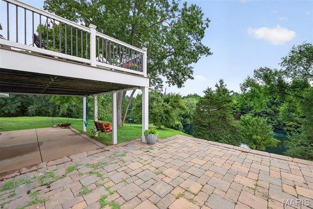 16801 Kehrsdale Drive, Chesterfield, MO 63005