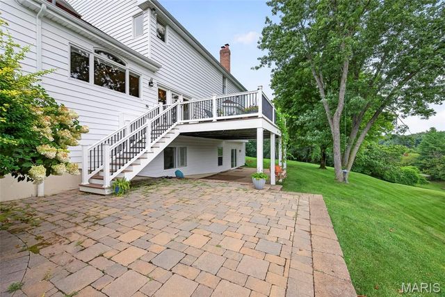 16801 Kehrsdale Drive, Chesterfield, MO 63005