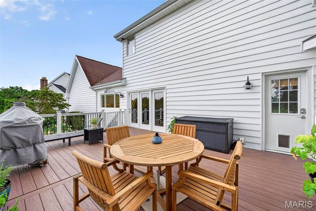 16801 Kehrsdale Drive, Chesterfield, MO 63005
