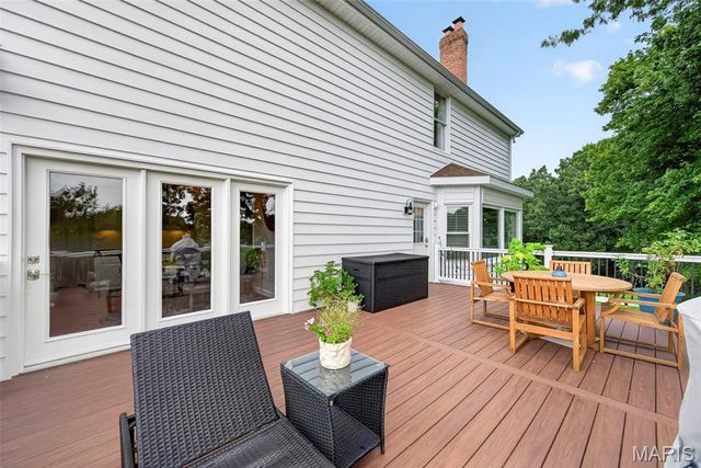16801 Kehrsdale Drive, Chesterfield, MO 63005