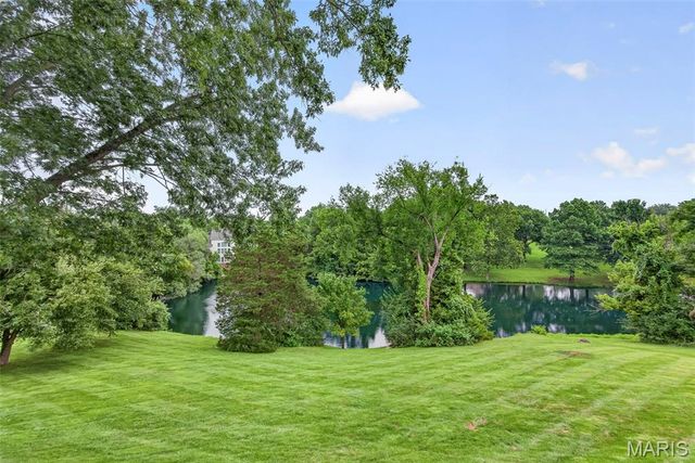 16801 Kehrsdale Drive, Chesterfield, MO 63005