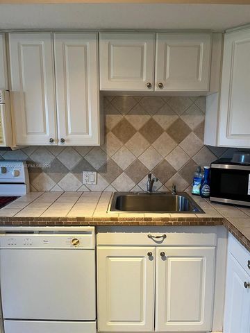 3200 N Palm Aire Drive 407, Pompano Beach, FL 33069