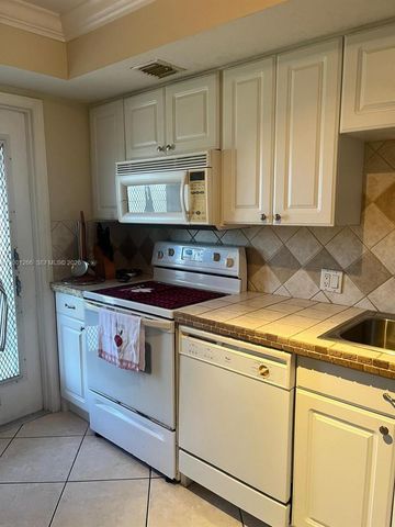 3200 N Palm Aire Drive 407, Pompano Beach, FL 33069