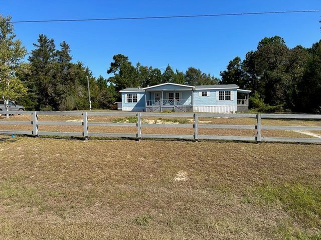 1300 Dr Brooks Road, Box Springs, GA 31801