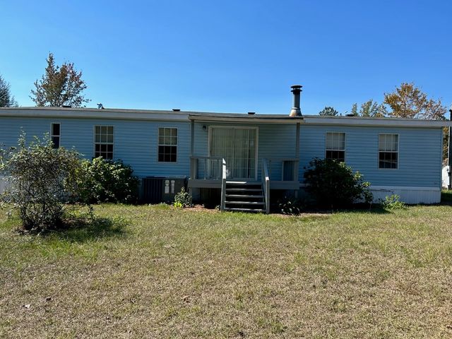 1300 Dr Brooks Road, Box Springs, GA 31801