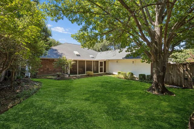2909 Cambridgeshire Drive, Carrollton, TX 75007