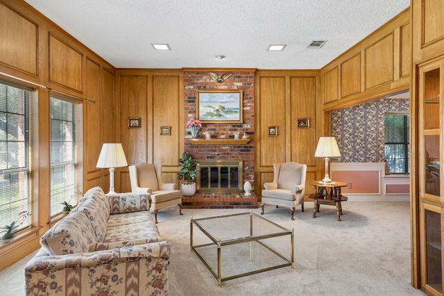 2909 Cambridgeshire Drive, Carrollton, TX 75007