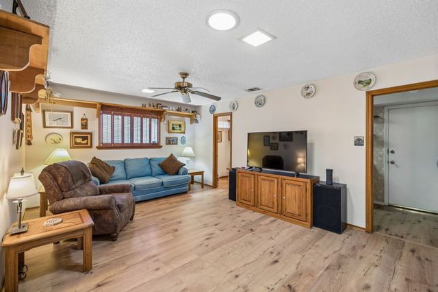 2909 Cambridgeshire Drive, Carrollton, TX 75007