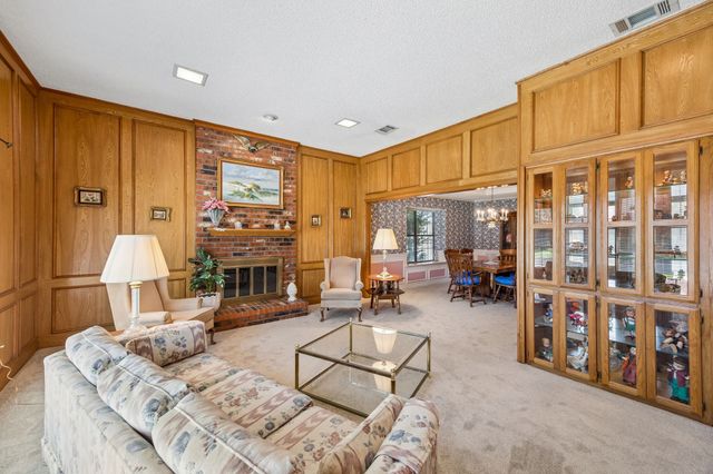 2909 Cambridgeshire Drive, Carrollton, TX 75007