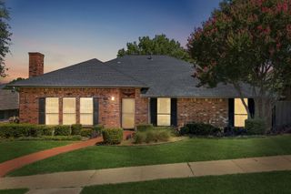 2909 Cambridgeshire Drive, Carrollton, TX 75007