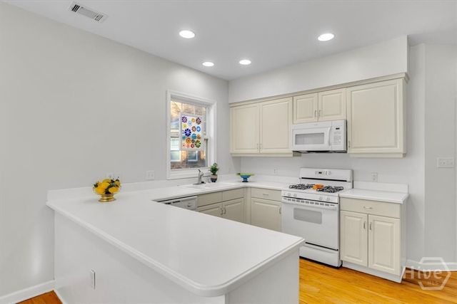 6 Roundtree Circle, Savannah, GA 31405