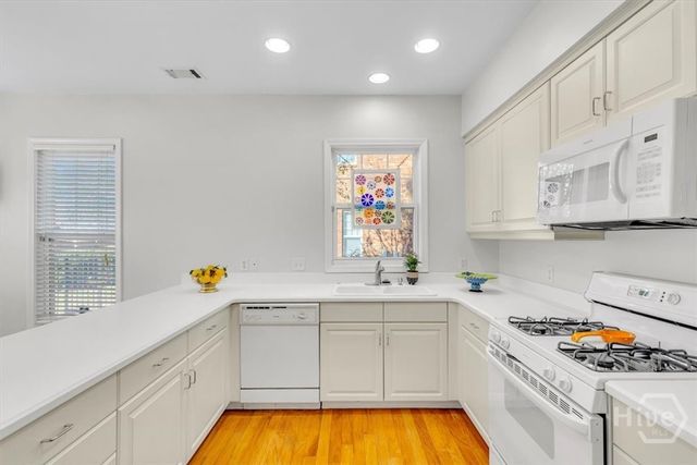 6 Roundtree Circle, Savannah, GA 31405