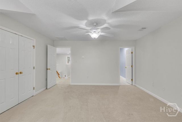 6 Roundtree Circle, Savannah, GA 31405