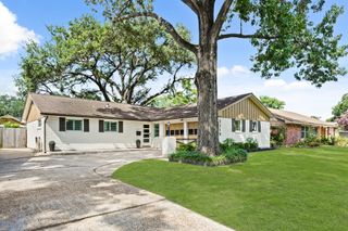 5319 Saxon Drive, Houston, TX 77092