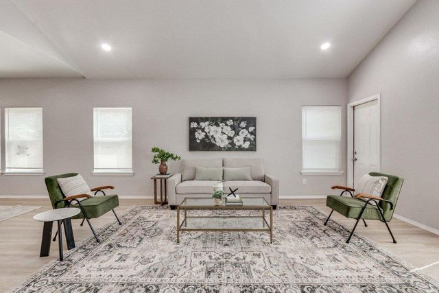 109 SE 22nd Street, Oklahoma City, OK 73129