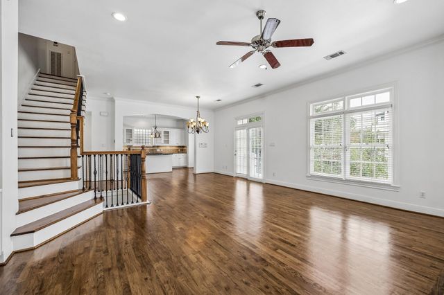 1647 Bonnie Brae Street, Houston, TX 77006