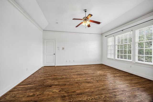 1647 Bonnie Brae Street, Houston, TX 77006