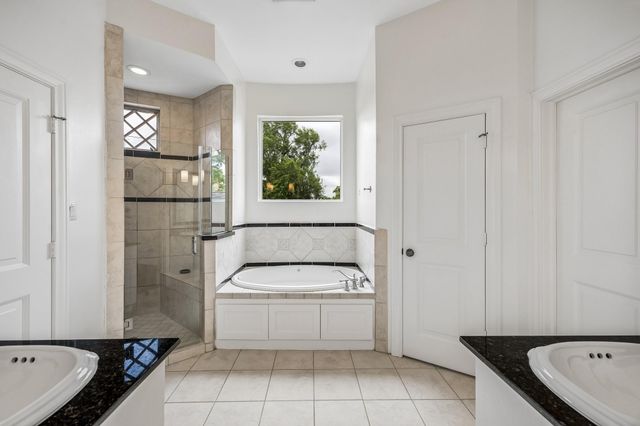 1647 Bonnie Brae Street, Houston, TX 77006