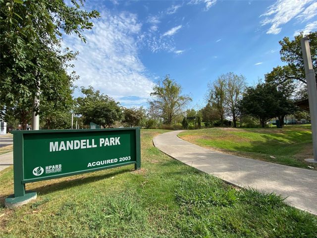 1647 Bonnie Brae Street, Houston, TX 77006