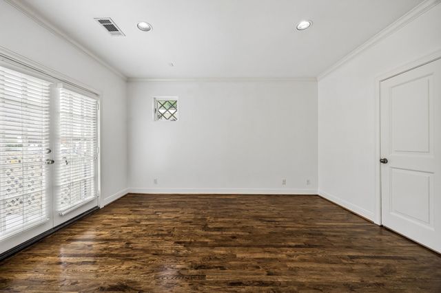 1647 Bonnie Brae Street, Houston, TX 77006