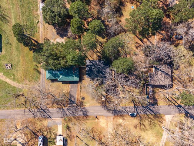 1211 Lee Street, Benton, LA 71006