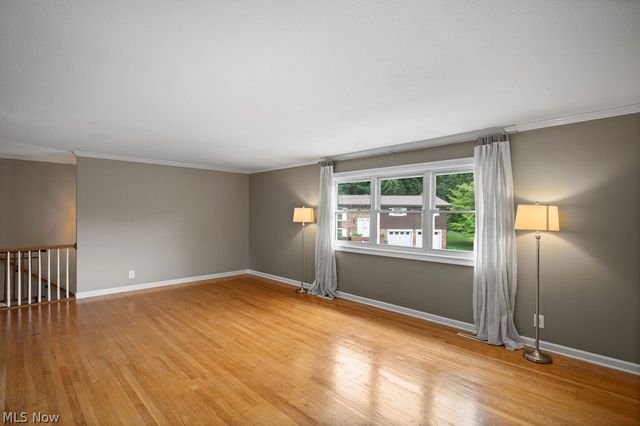4611 Carole Drive, Vienna, WV 26105