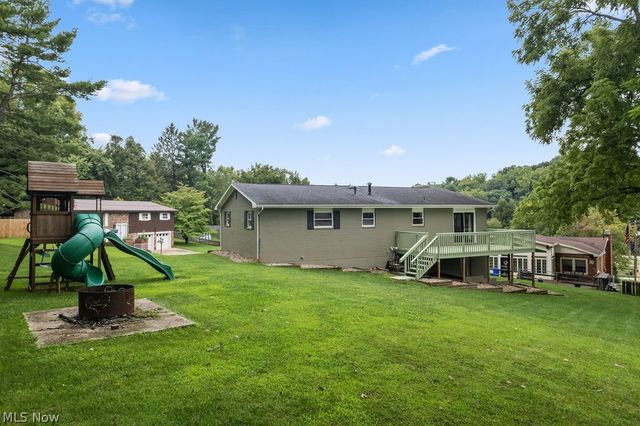 4611 Carole Drive, Vienna, WV 26105