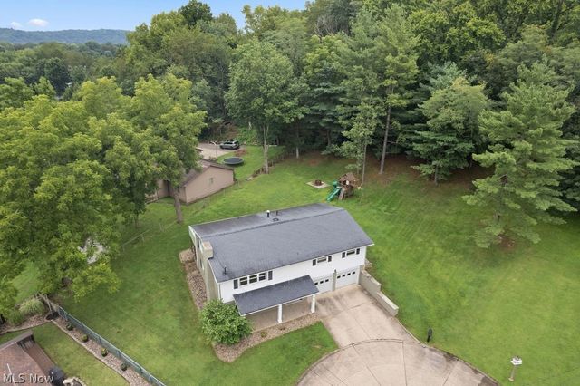 4611 Carole Drive, Vienna, WV 26105
