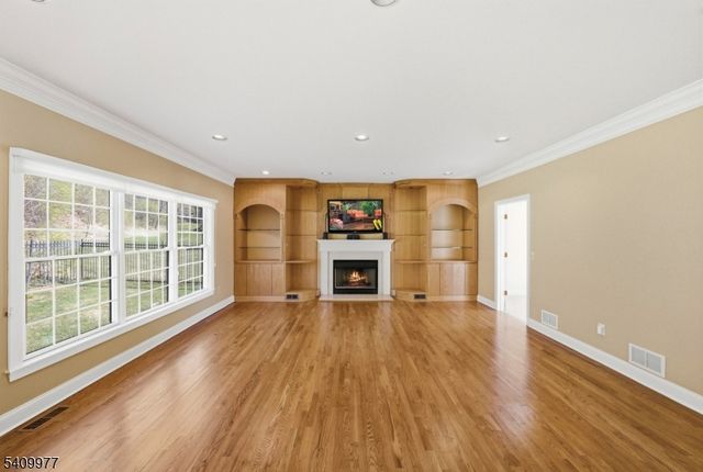 42 Kanouse Ln, Montville Twp., NJ 07045