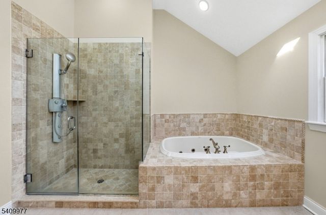 42 Kanouse Ln, Montville Twp., NJ 07045