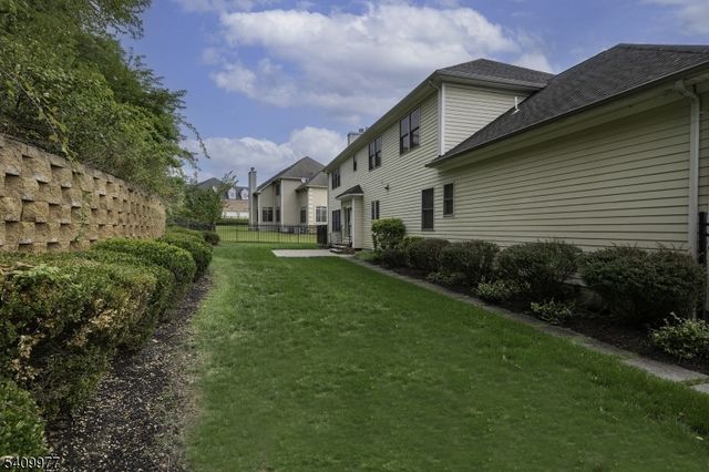 42 Kanouse Ln, Montville Twp., NJ 07045