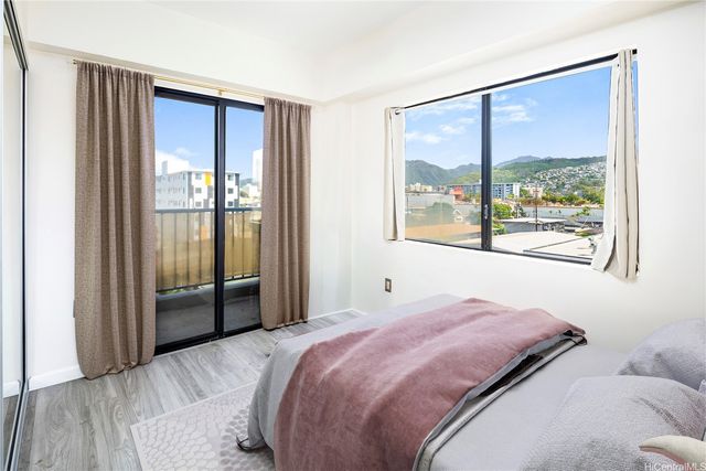 738 Palani Avenue 502, Honolulu, HI 96816