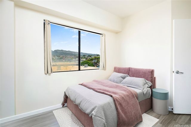 738 Palani Avenue 502, Honolulu, HI 96816