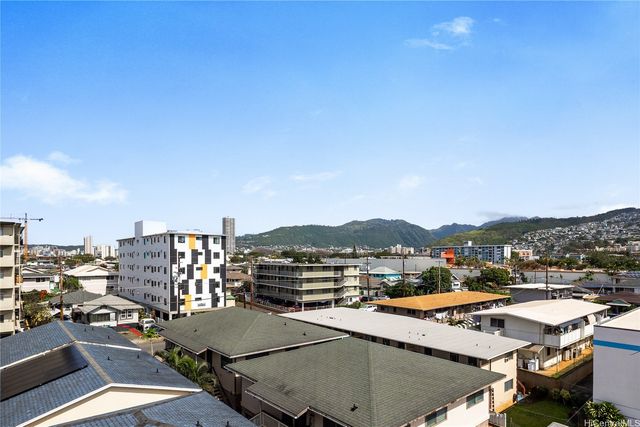 738 Palani Avenue 502, Honolulu, HI 96816