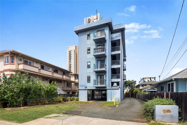 738 Palani Avenue 502, Honolulu, HI 96816