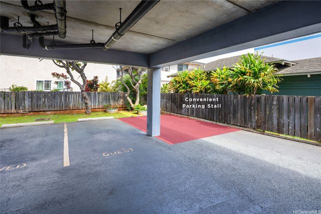738 Palani Avenue 502, Honolulu, HI 96816
